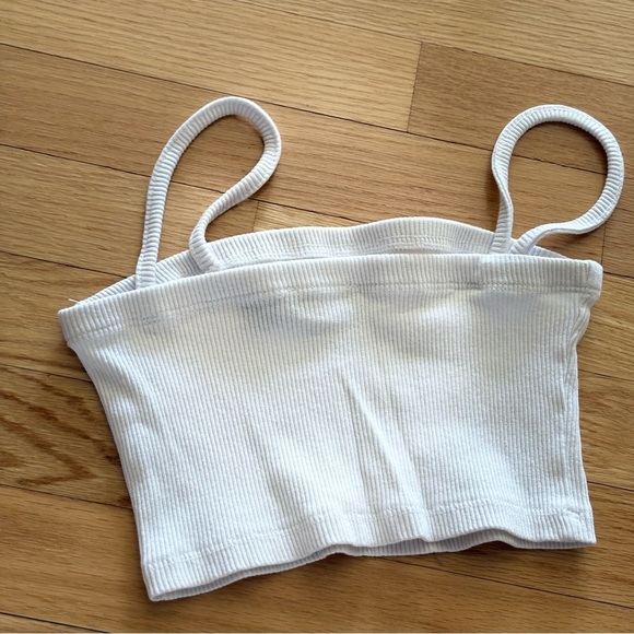 White Ribbed Crop Top - Picture 3 of 3